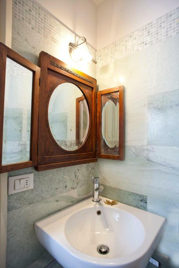 Al Mezzanino, Palazzo Torniello Apartment เวนิส ภายนอก รูปภาพ